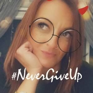 Meet your Posher, Karrie